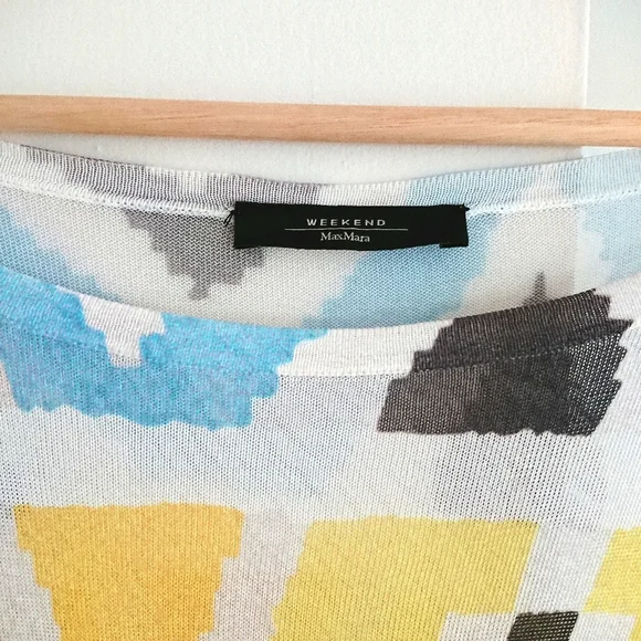 💖2/$35💖 MaxMara Weekend Blue & Yellow Geometric Pattern Print Shirt - Picture 4 of 8